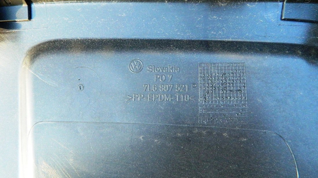 Spoiler difuzor bara spate VW Touareg 7L model 2005-2011 cod 7L6807521
