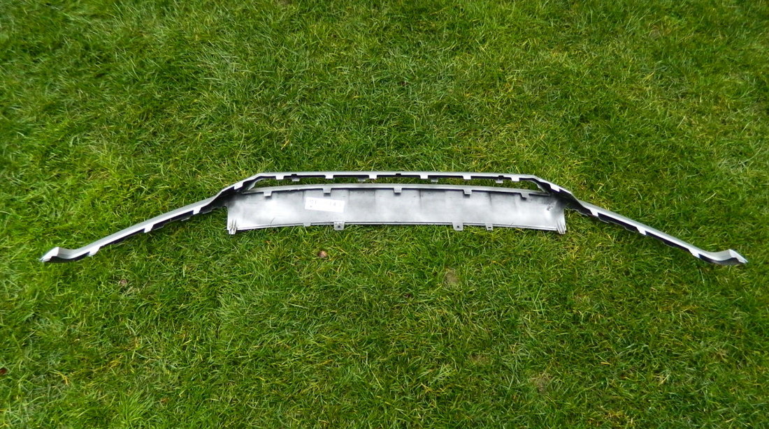 Spoiler inferior bara fata Audi A4 B9 Allroad model 2016-2020 cod 8W0807733