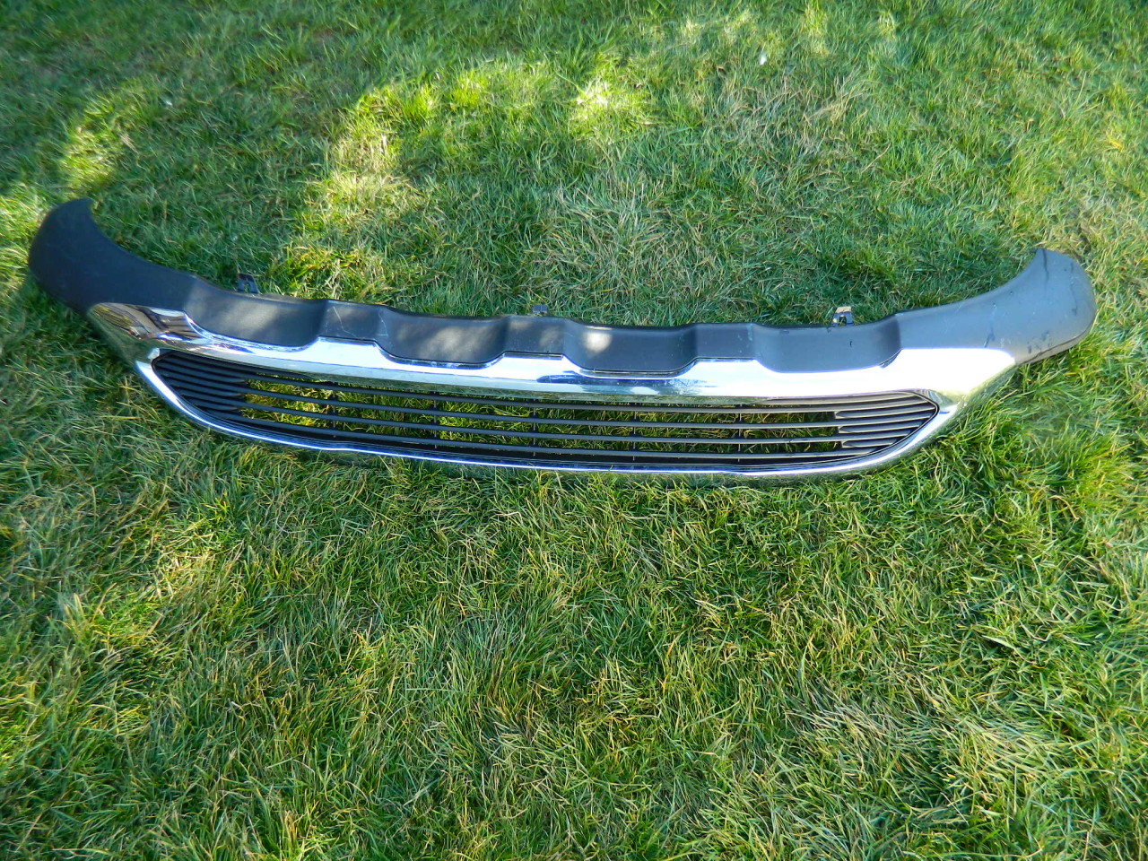 Spoiler inferior bara fata Mercedes GLC X254 cod A2548855100