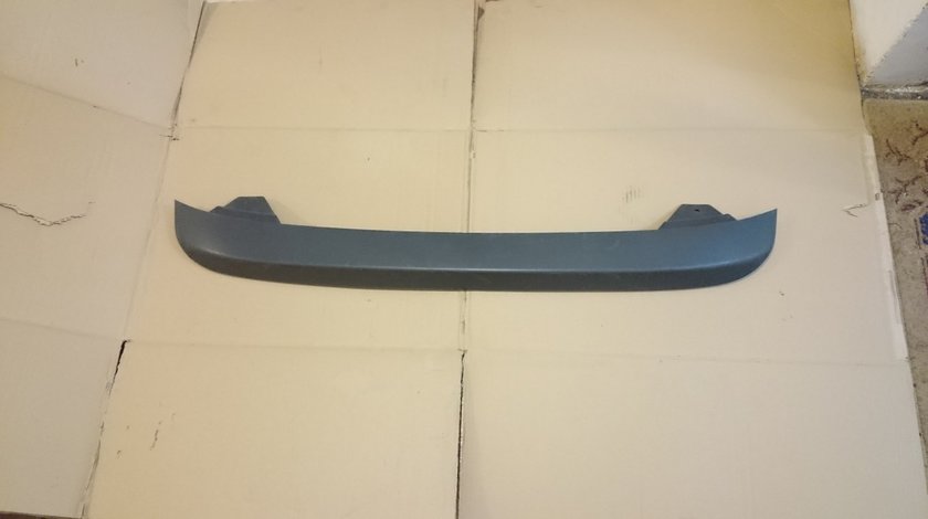 Spoiler inferior bara spate Ford Focus Kombi (2008-2011)