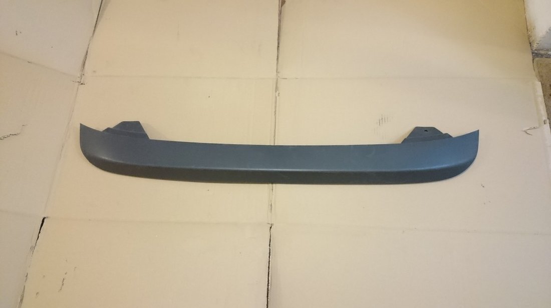 Spoiler inferior bara spate Ford Focus Kombi (2008-2011)