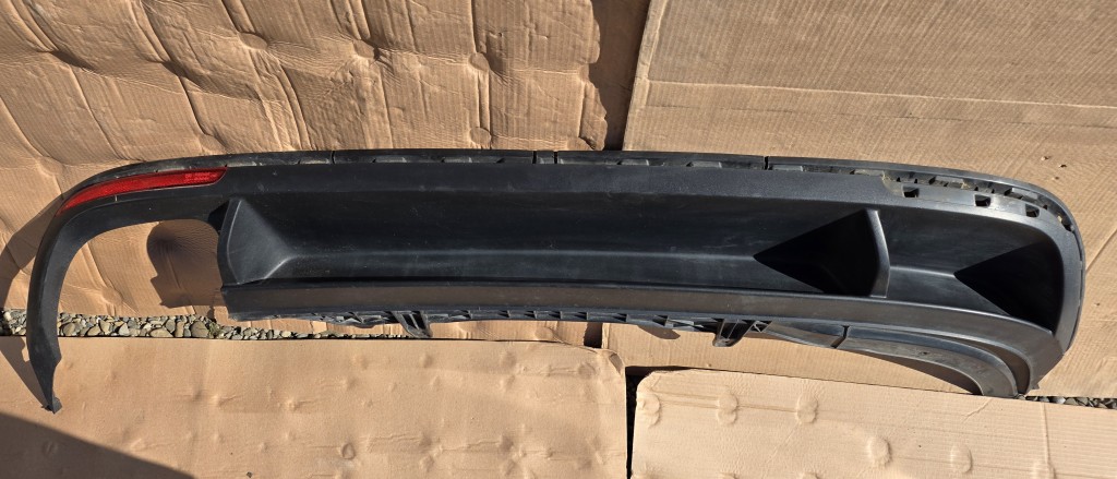 Spoiler inferior / Difuzor bara spate Vw Passat CC Facelift 2013 2014 2015 2016