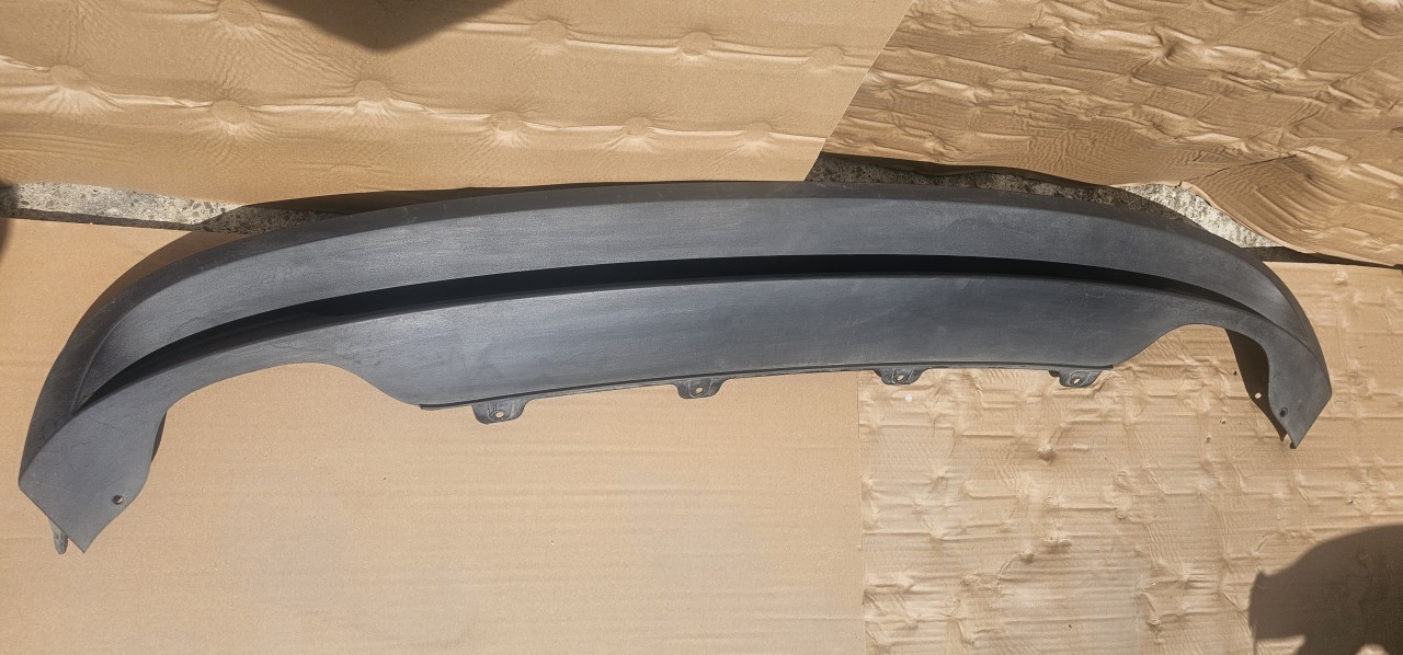 Spoiler Inferior Difuzor Fusta bara spate Skoda Octavia 4 combi 2020 2021 2022