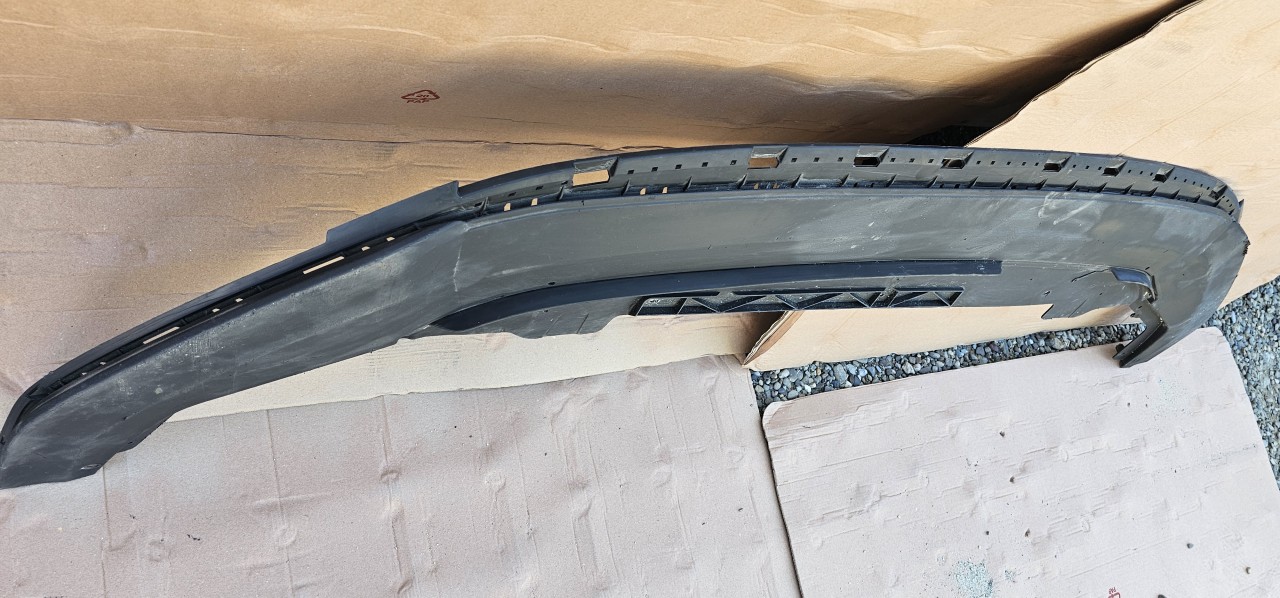 Spoiler inferior / Fusta bara fata Vw Golf 7 Facelift GTI GTD 2017 2018 2019