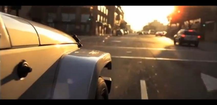 Spot Super Bowl pentru Chrysler - este jumatatea meciului Spot Super Bowl pentru Chrysler - este jumatatea meciului