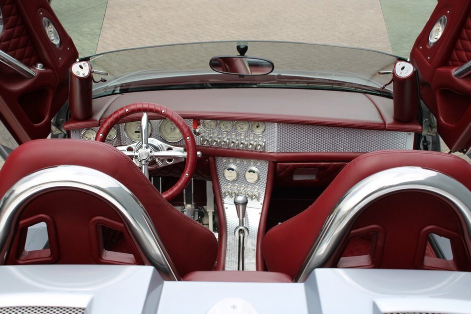 Spyker C8 Spyder de vanzare