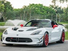 SRT Viper cu motor de 9.0 litri