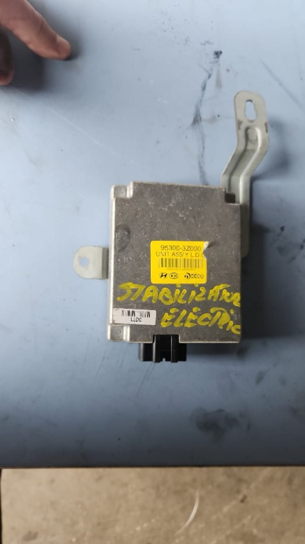 Stabilizator electric Hyundai I40 1.7 CRDI D4FD 2012 Cod : 95300-3Z000