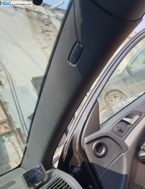 Stalp Capac Parbriz Dreapta Fata Negru Skoda Octavia 2 2004 - 2013
