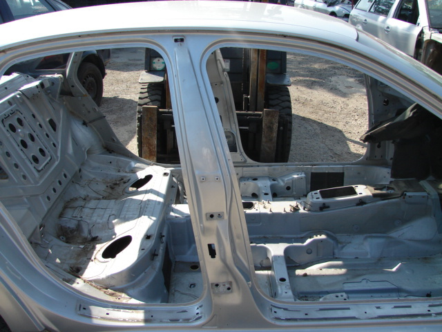 Stalp dreapta Audi A4 B6 [2000 - 2005] Sedan 1.9 TDI 5MT (130 hp) 1.9 TDI AWX