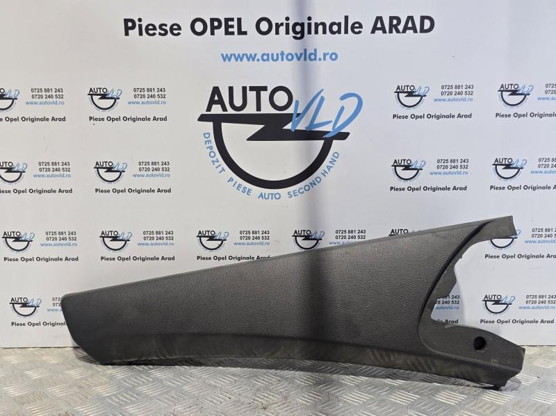 Stalp interior stanga spate Opel Astra H Twintop 2004-2007 397723305 LH