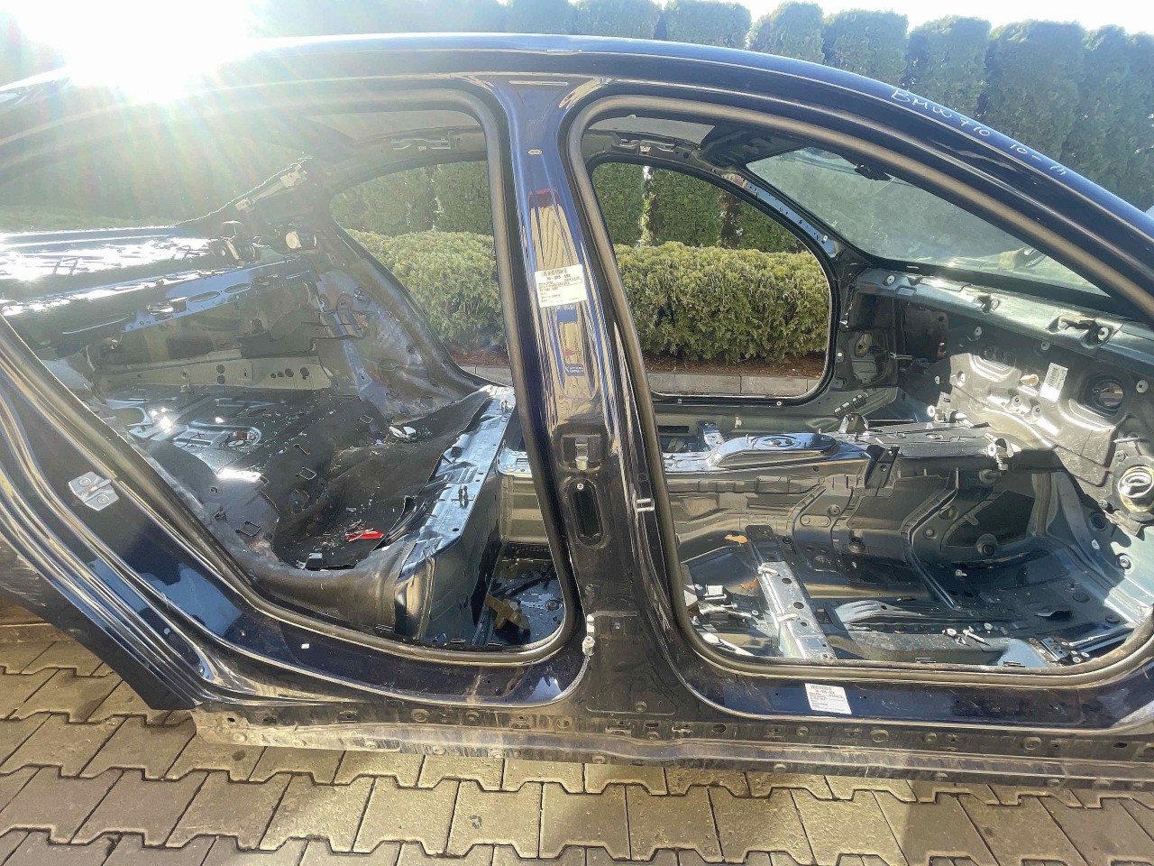 STALP MIJLOC DREAPTA BMW SERIA 5 F 10 - - (2010 2014)