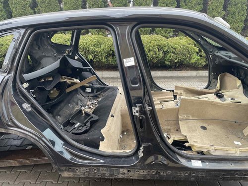 STALP MIJLOC DREAPTA BMW X1 X1 - - (2009 2015)