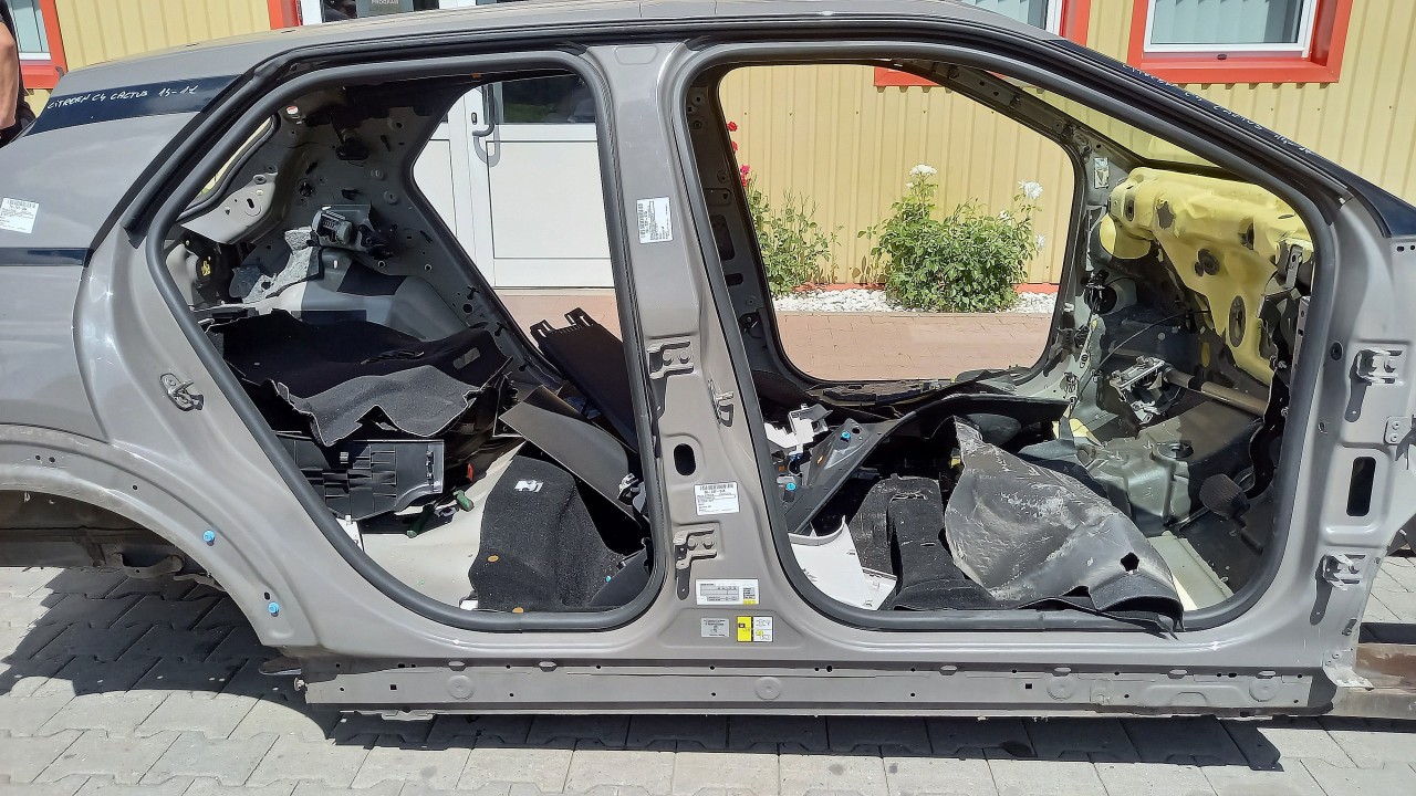 STALP MIJLOC DREAPTA CITROEN C4 CACTUS C4 CACTUS - - (2014 2017)