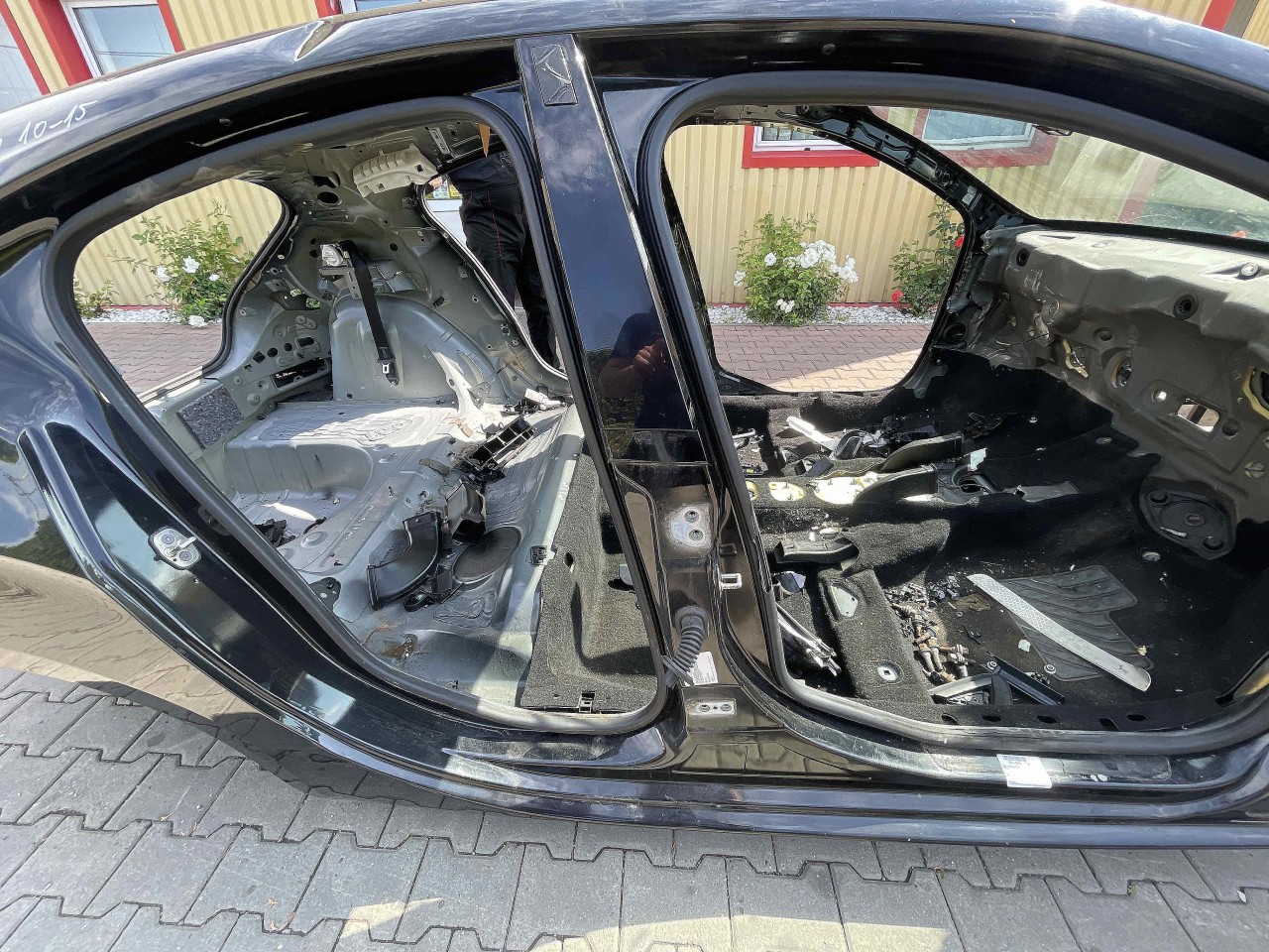 STALP MIJLOC DREAPTA CITROEN DS4 - - (2010 2015)