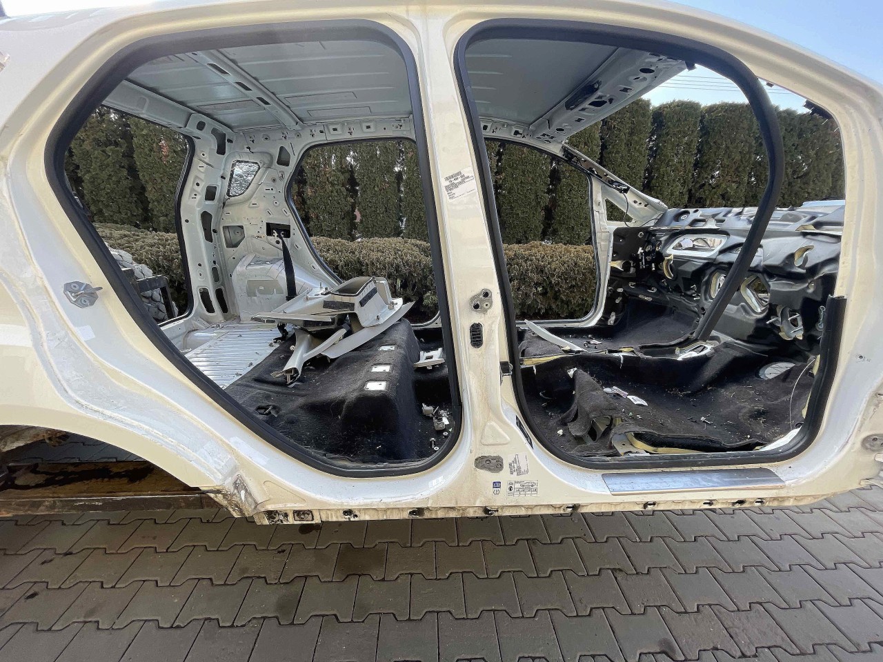 STALP MIJLOC DREAPTA FORD ECOSPORT ECOSPORT - - (2013 2018)