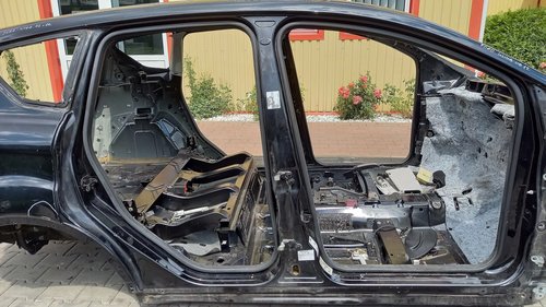 STALP MIJLOC DREAPTA FORD KUGA KUGA - - (2008 2012)