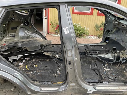 STALP MIJLOC DREAPTA HYUNDAI SANTA FE SANTA FE - - (2012 2016)