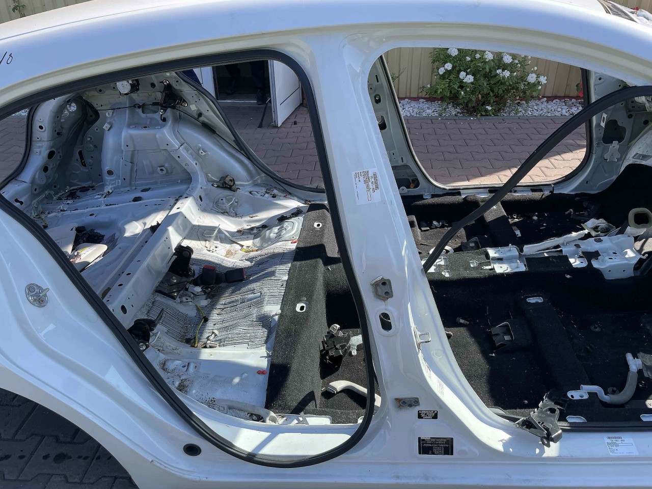 STALP MIJLOC DREAPTA MAZDA 3 3 - - (2013 2018)
