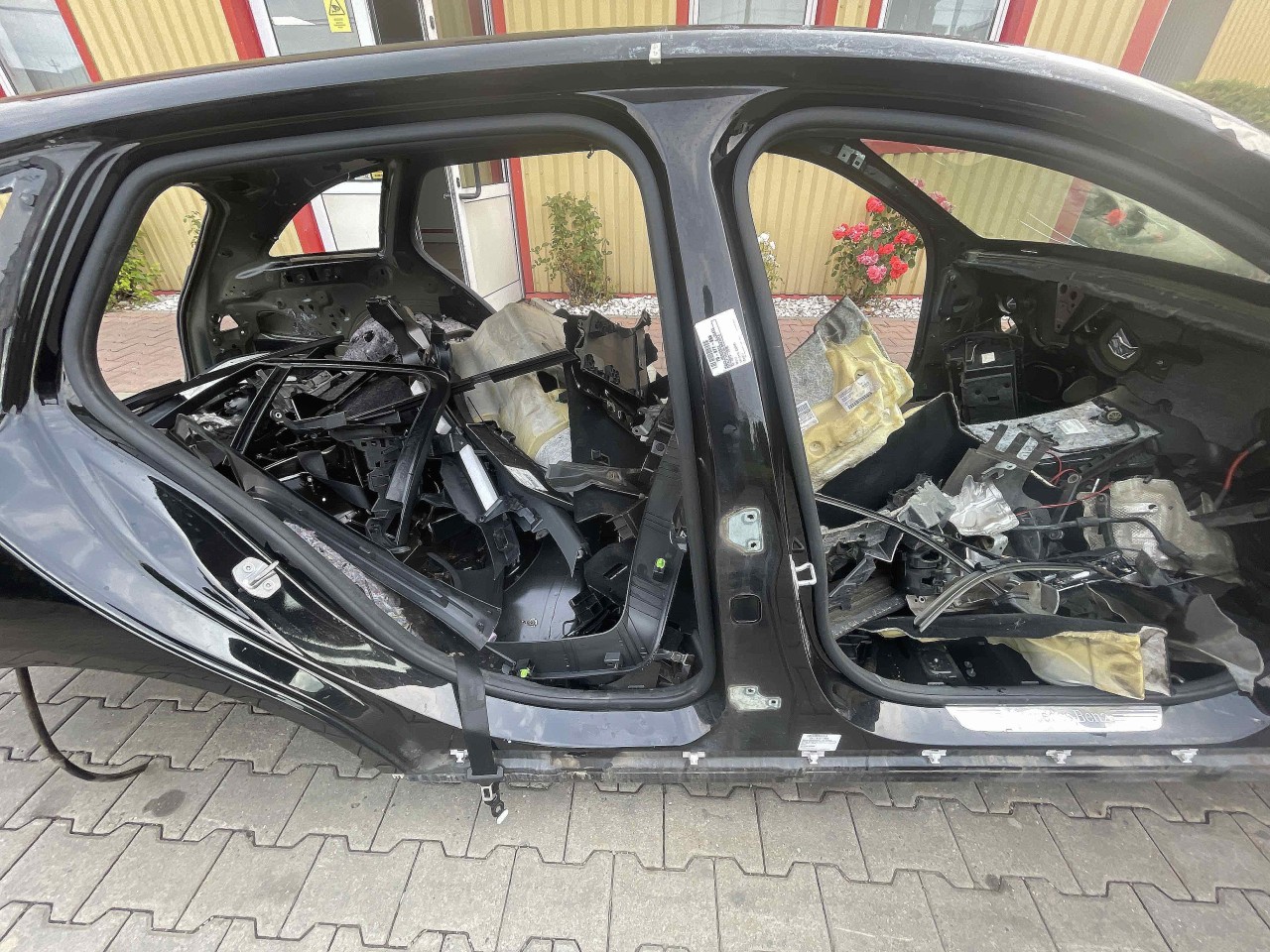 STALP MIJLOC DREAPTA MERCEDES C-CLASS - - (2014 2018)