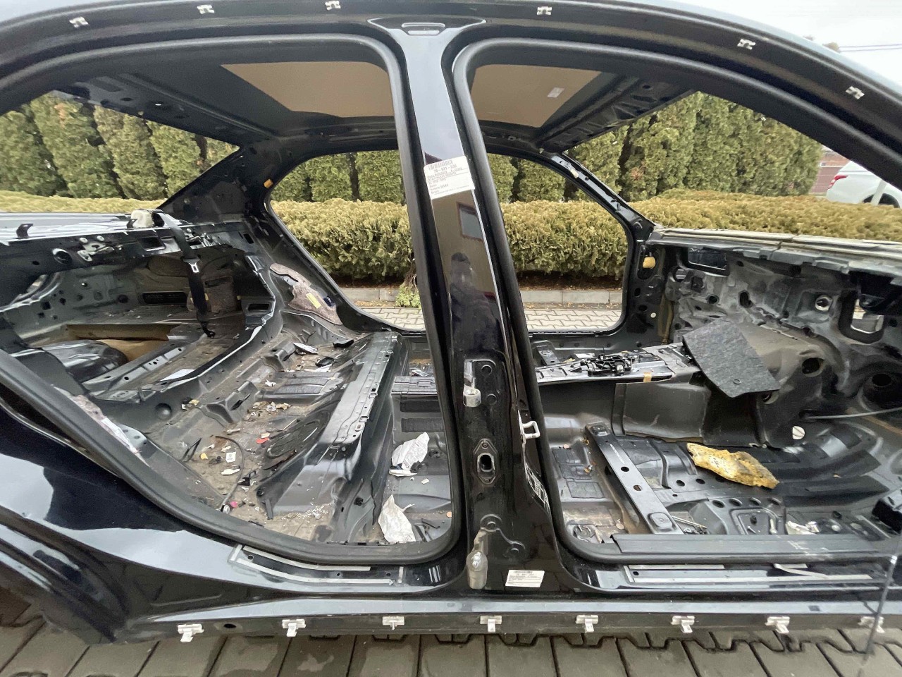 STALP MIJLOC DREAPTA MERCEDES E-CLASS E-CLASS - - (2013 2016)
