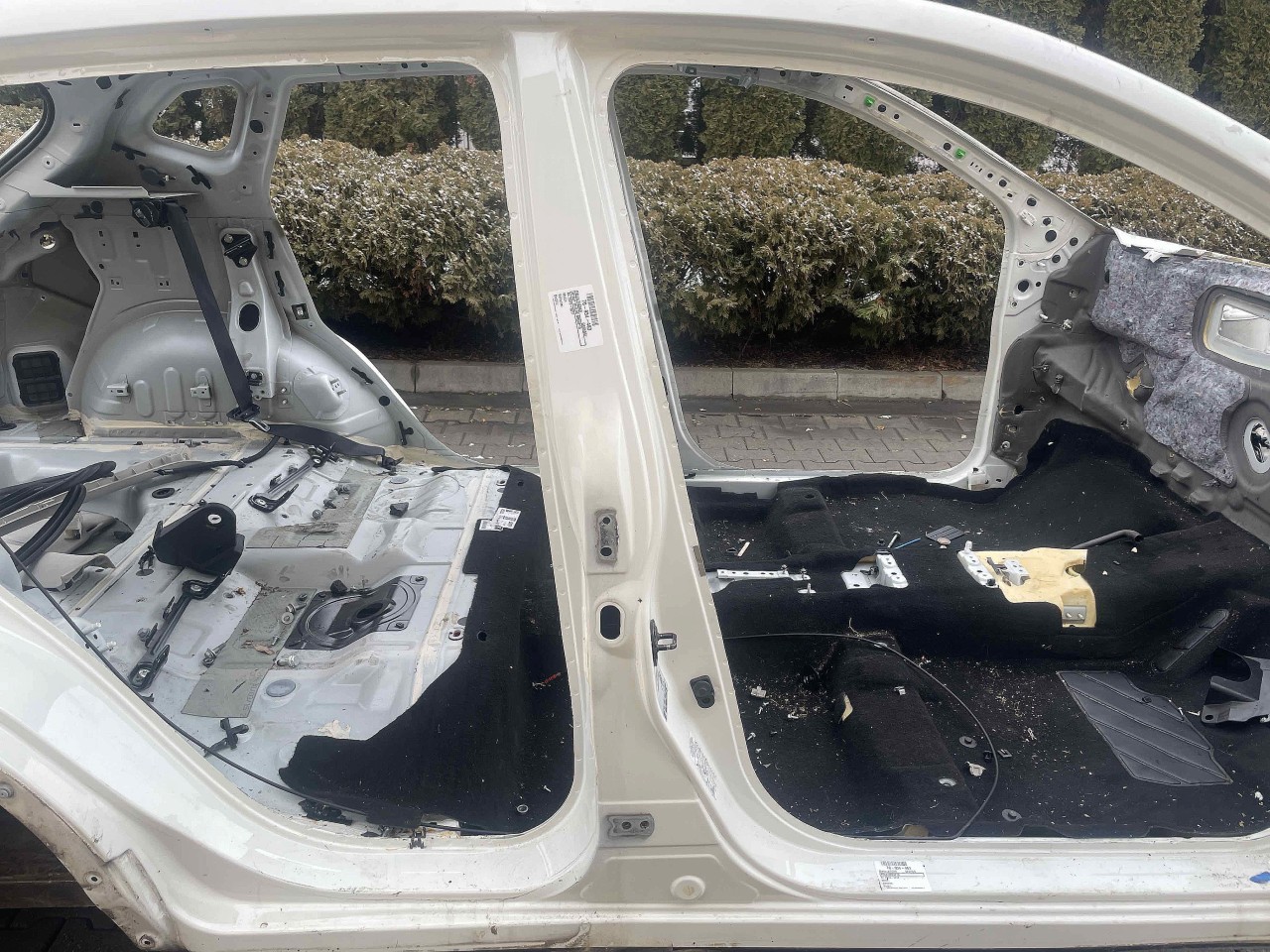 STALP MIJLOC DREAPTA NISSAN QASHQAI QASHQAI - - (2013 2017)