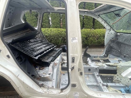 STALP MIJLOC DREAPTA NISSAN X-TRAIL X-TRAIL - - (2007 2010)