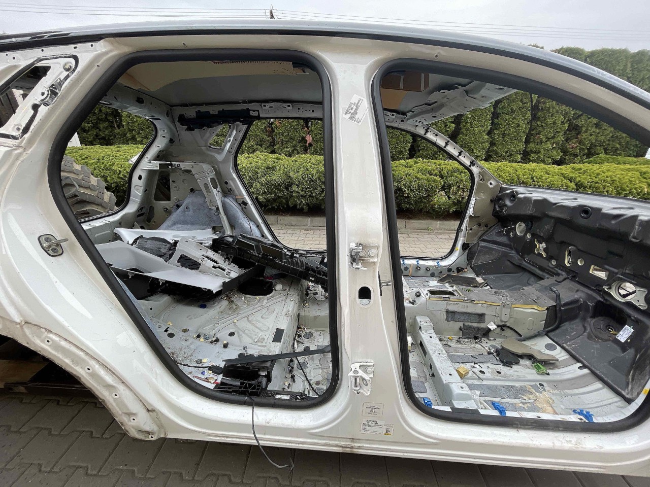 STALP MIJLOC DREAPTA OPEL GRANDLAND X GRANDLAND X - - (2017 2021)