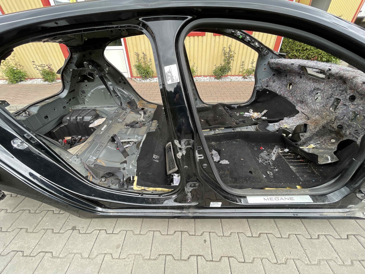 STALP MIJLOC DREAPTA RENAULT MEGANE MEGANE - - (2016 2020)