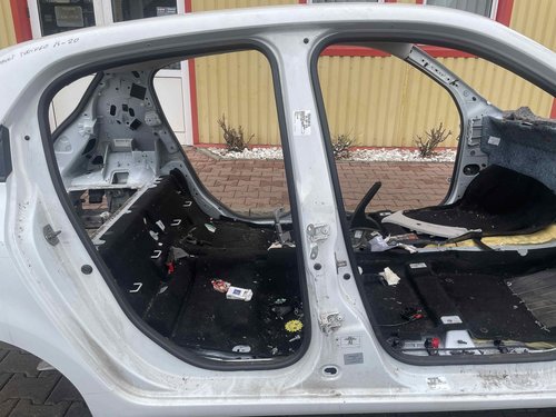STALP MIJLOC DREAPTA RENAULT TWINGO TWINGO - - (2014 2020)