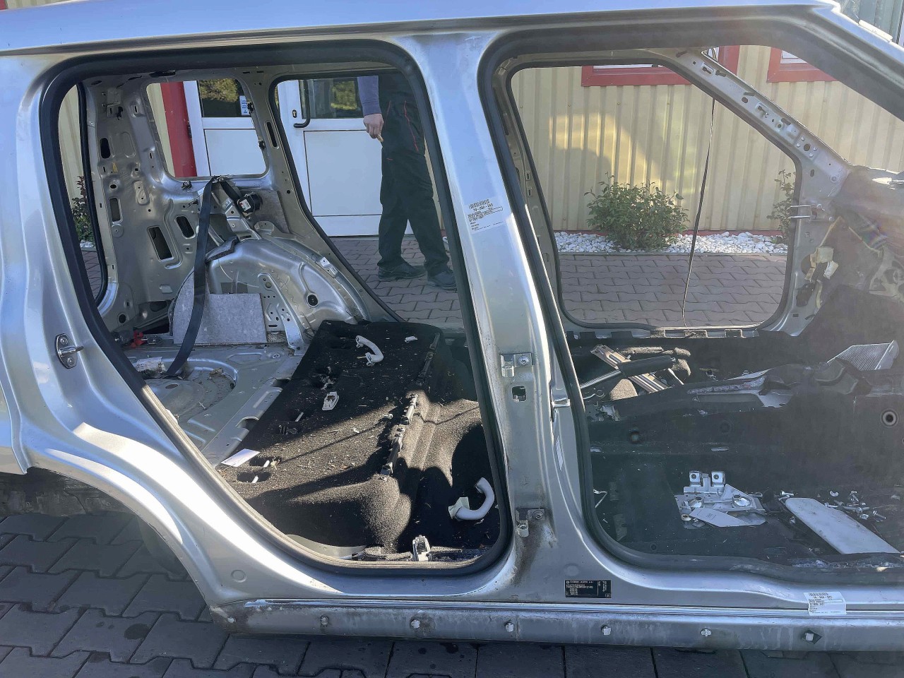 STALP MIJLOC DREAPTA SKODA YETI - - (2009 2017)