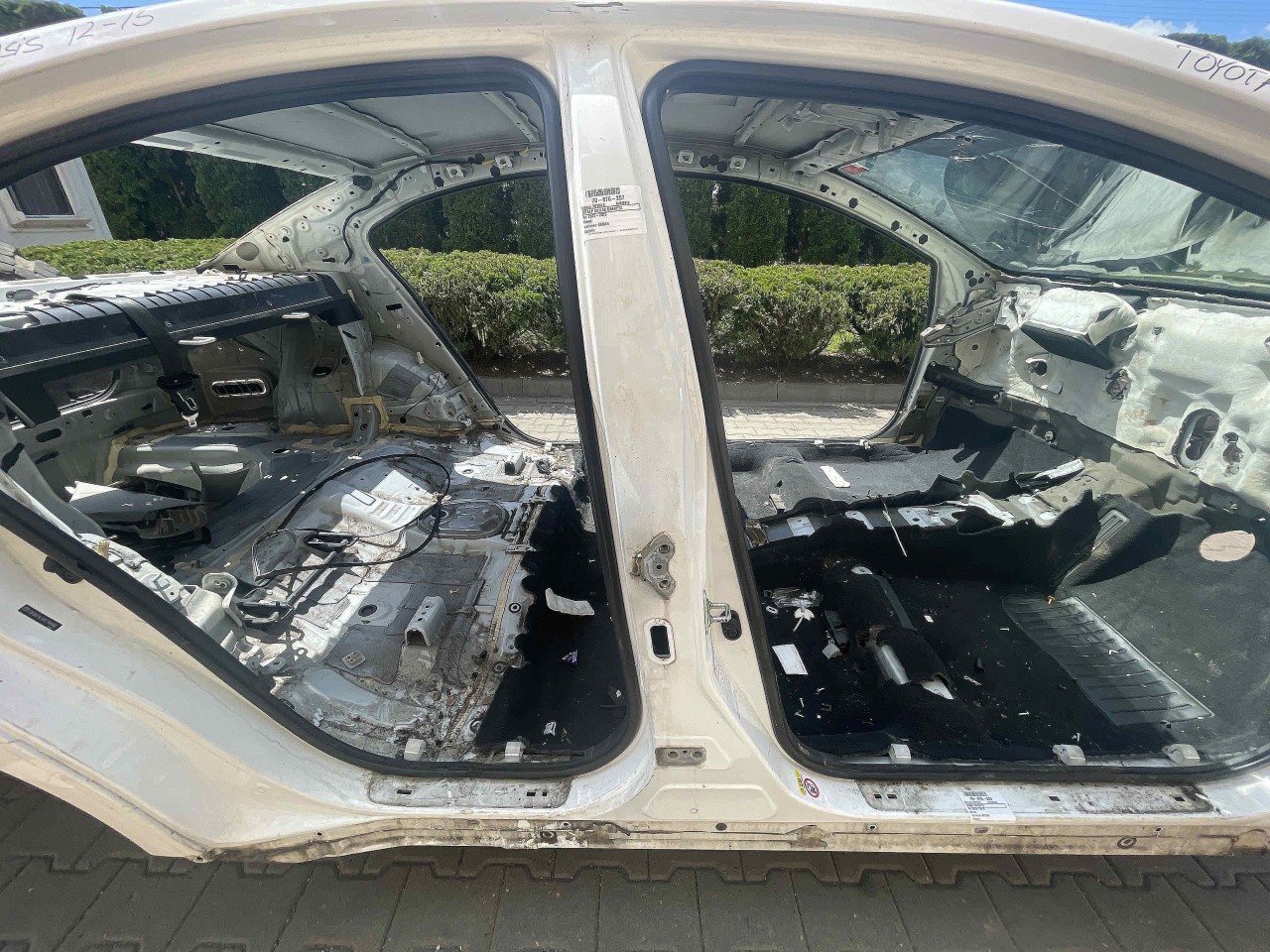 STALP MIJLOC DREAPTA TOYOTA AVENSIS - - (2012 2015)