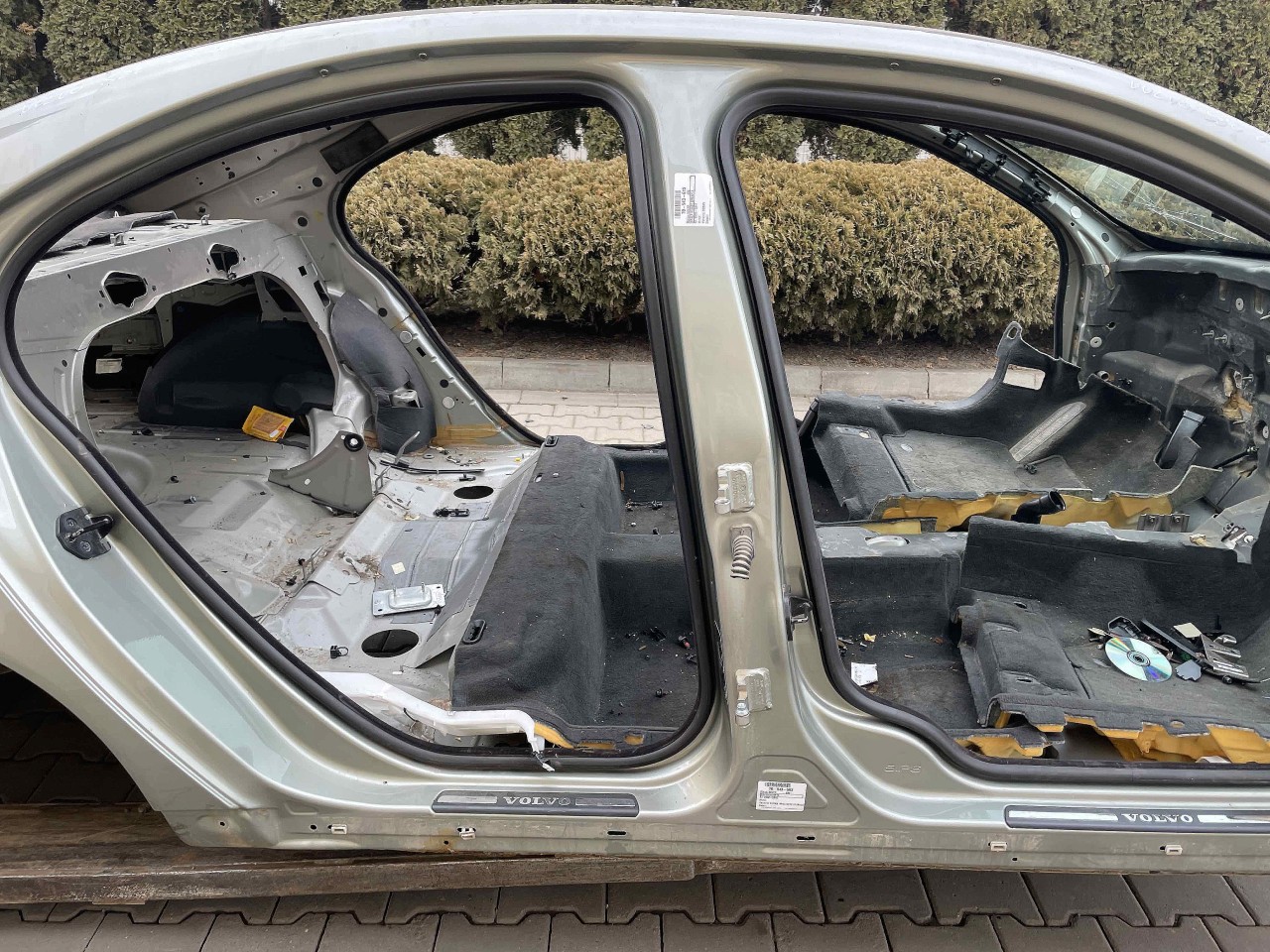 STALP MIJLOC DREAPTA VOLVO S80 S80 - - (2006 2016)