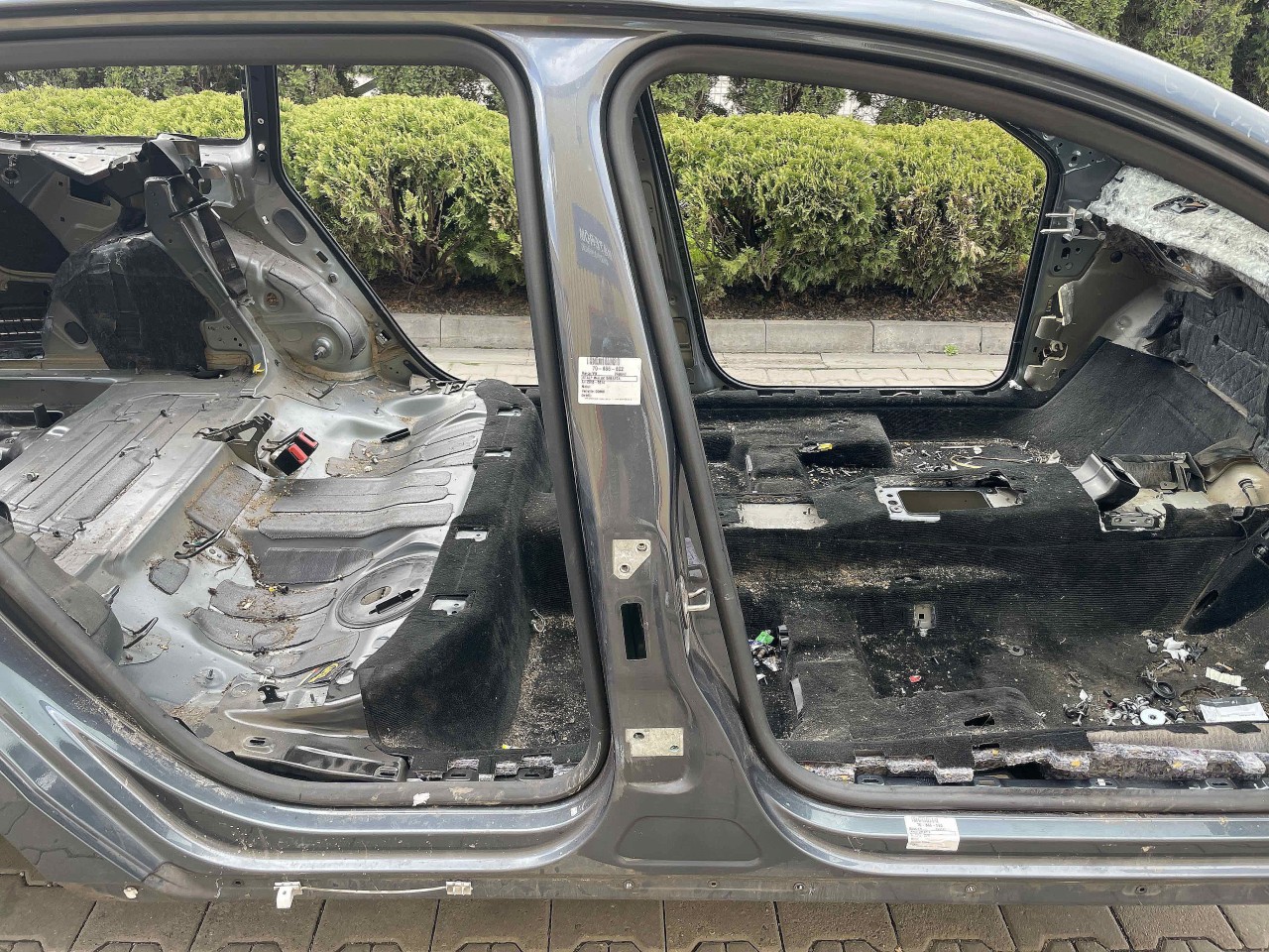 STALP MIJLOC DREAPTA VW PASSAT PASSAT - - (2010 2014)