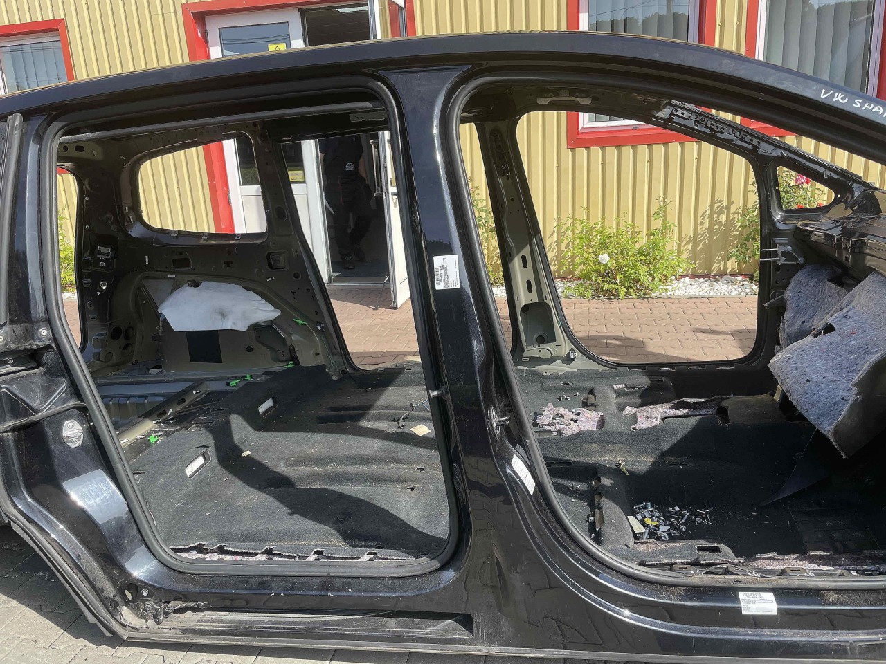 STALP MIJLOC DREAPTA VW SHARAN - - (2010 2015)