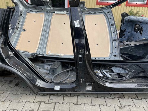 STALP MIJLOC DREAPTA VW TOUAREG - - (2010 2018)
