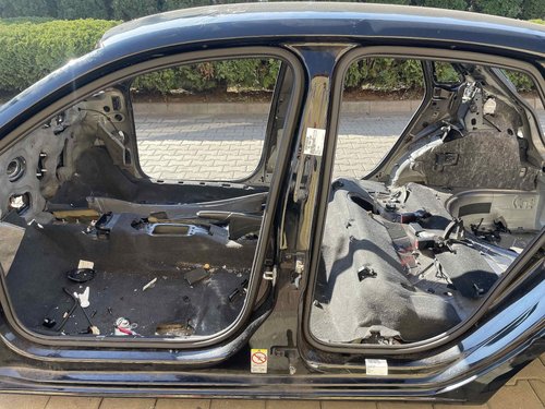 STALP MIJLOC STANGA AUDI A1 - - (2010 2014)