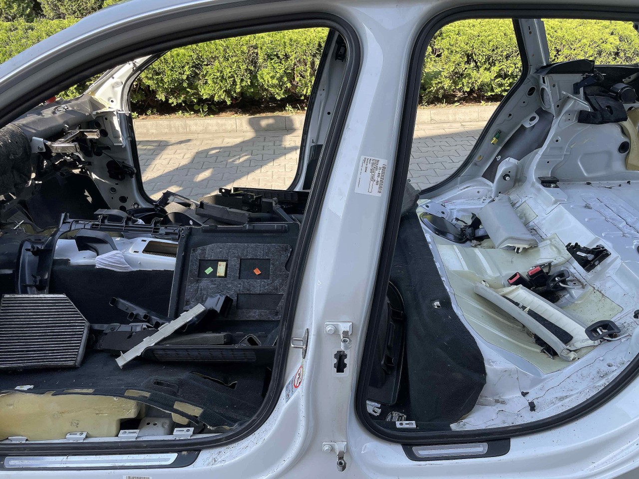 STALP MIJLOC STANGA AUDI A4 - - (2012 2015)