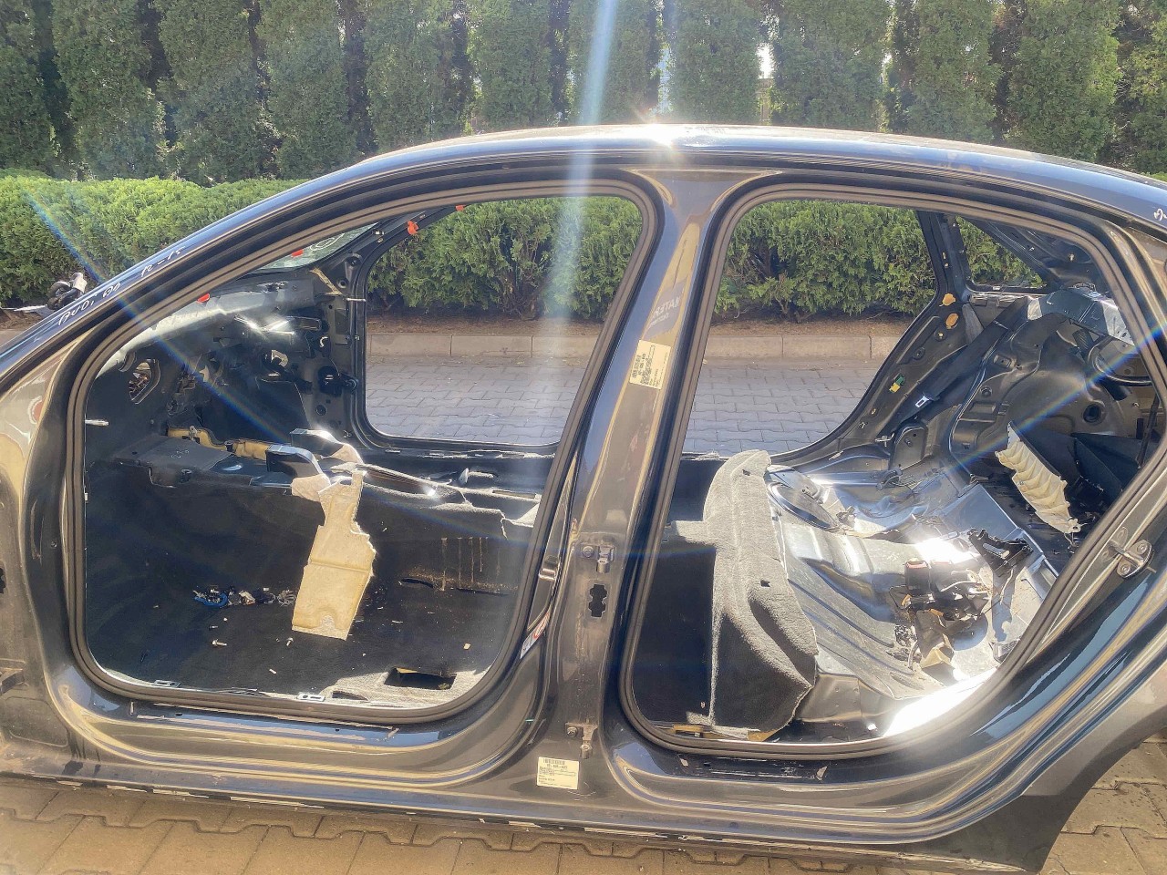 STALP MIJLOC STANGA AUDI A4 A4 - - (2012 2015)