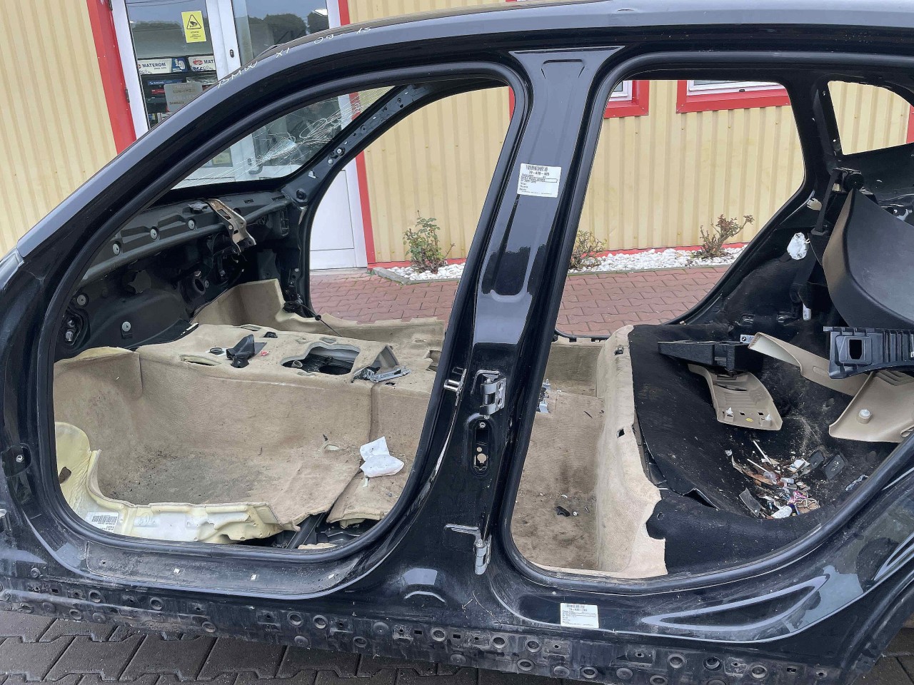 STALP MIJLOC STANGA BMW X1 - - (2009 2015)