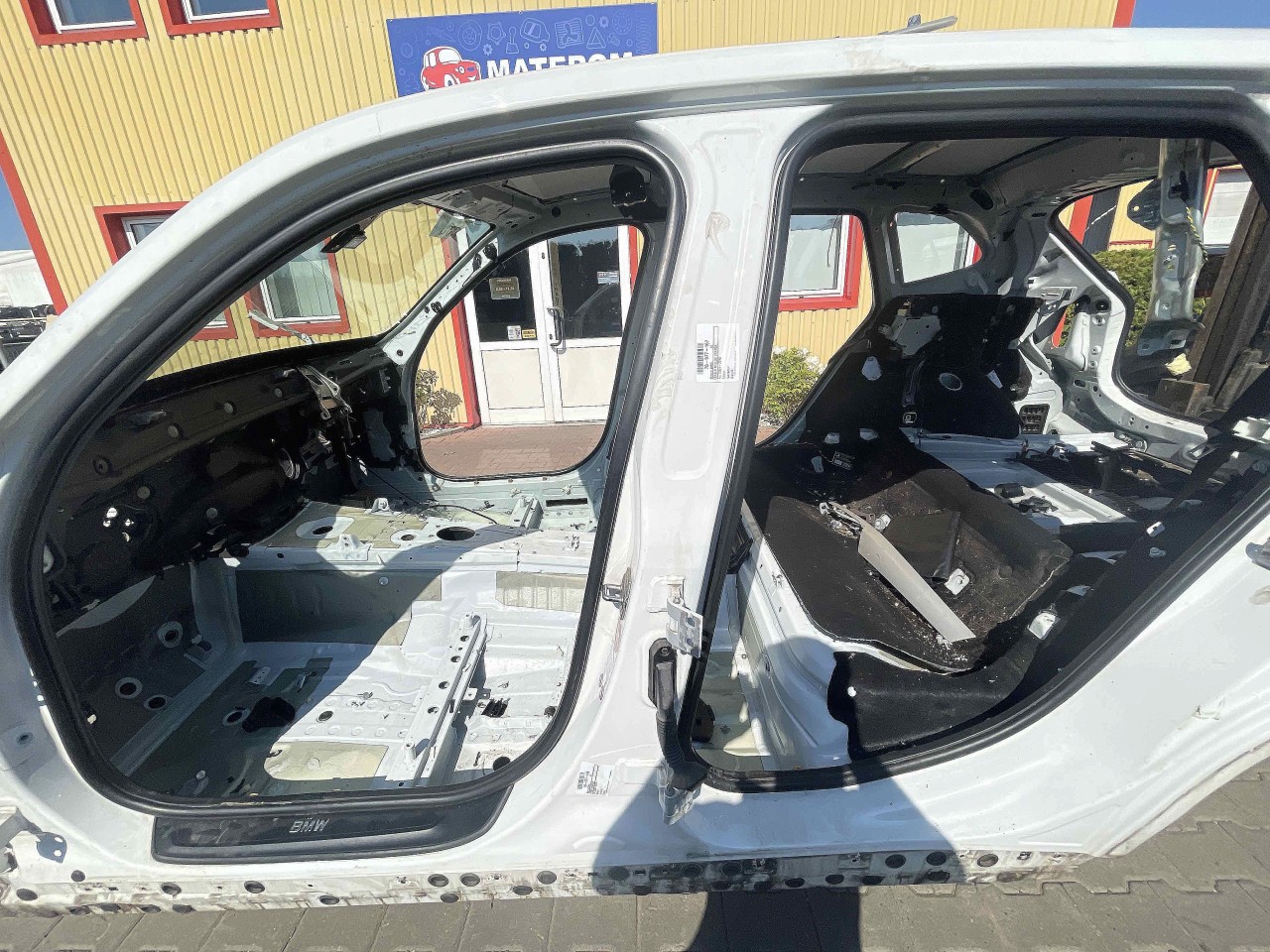 STALP MIJLOC STANGA BMW X1 - - (2009 2015)