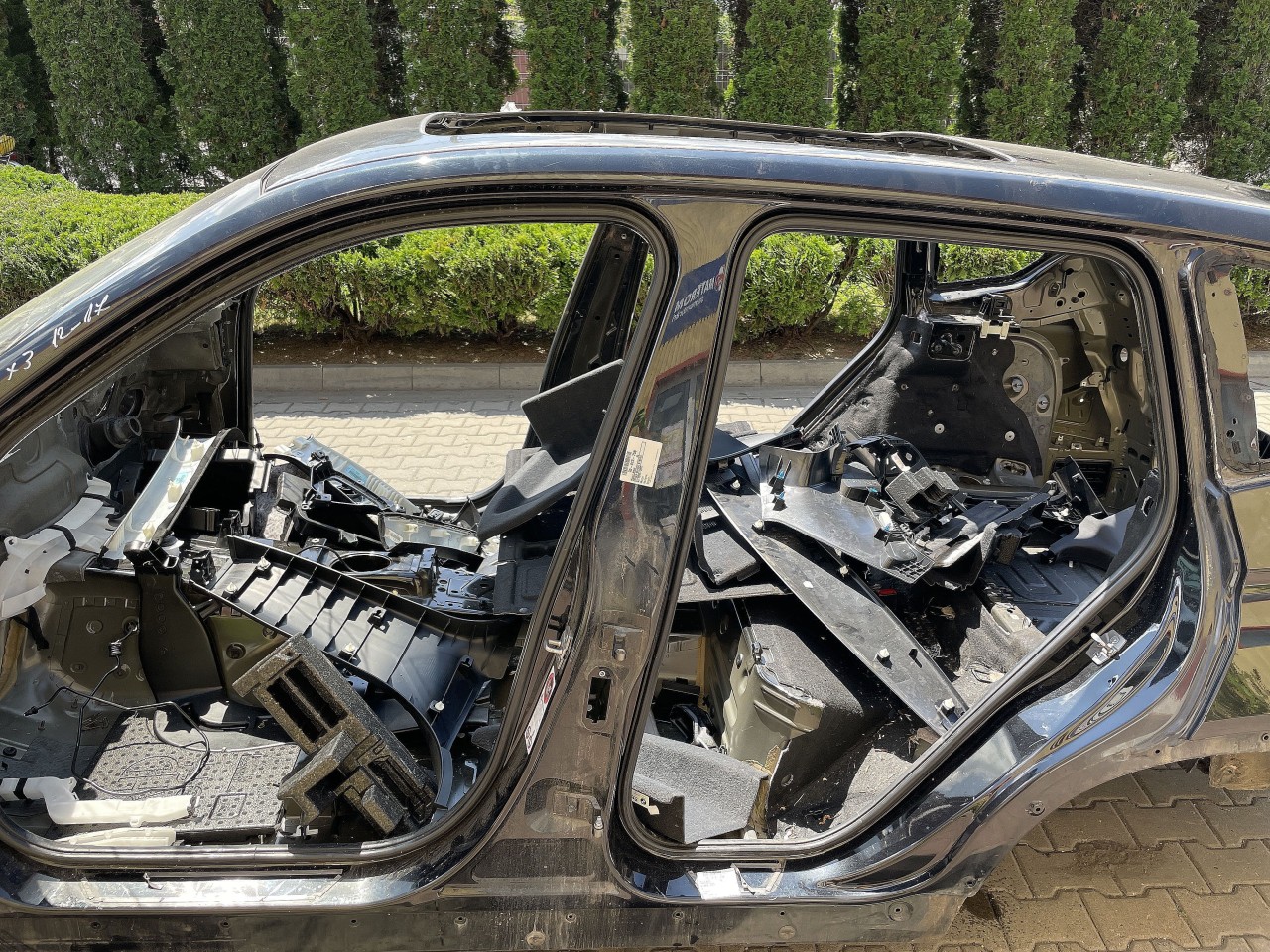 STALP MIJLOC STANGA BMW X3 X3 - - (2010 2017)