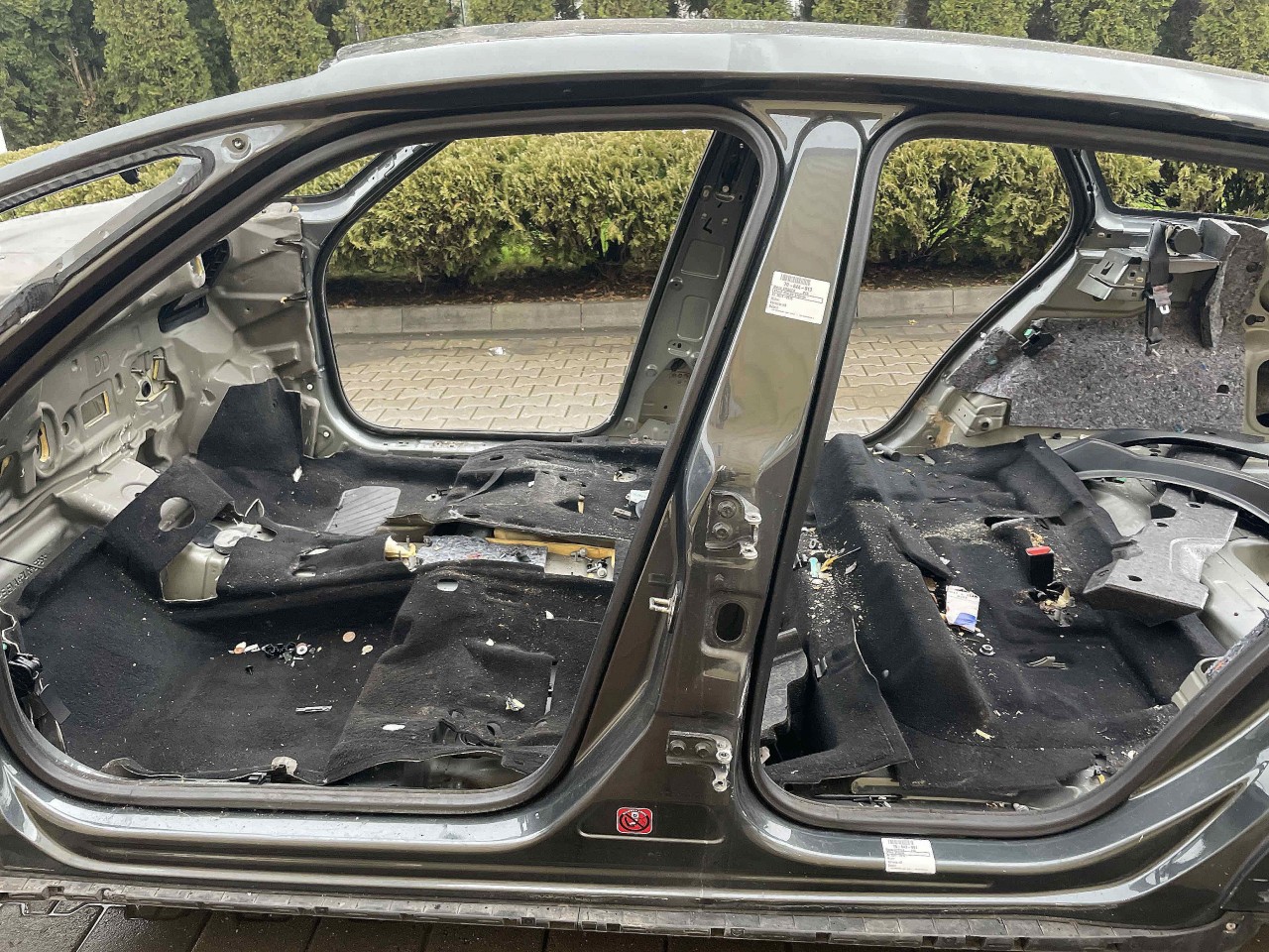 STALP MIJLOC STANGA CITROEN DS5 - - (2011 2015)