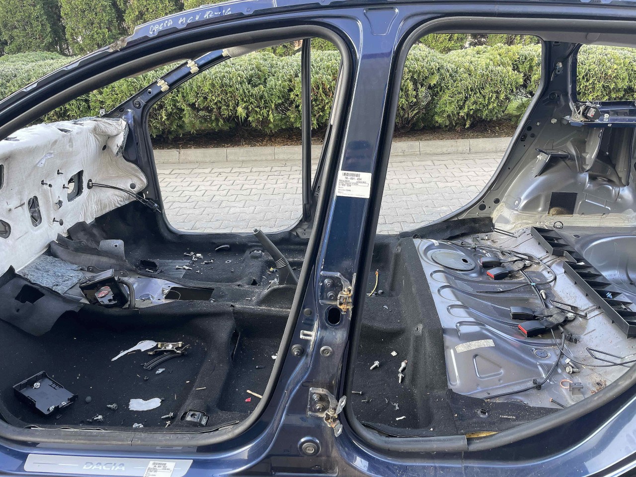 STALP MIJLOC STANGA DACIA LOGAN MCV LOGAN MCV - - (2012 2016)
