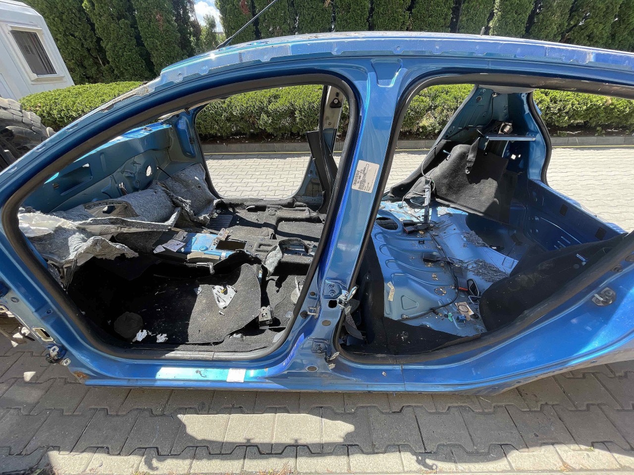 STALP MIJLOC STANGA DACIA SANDERO - - (2012 2019)