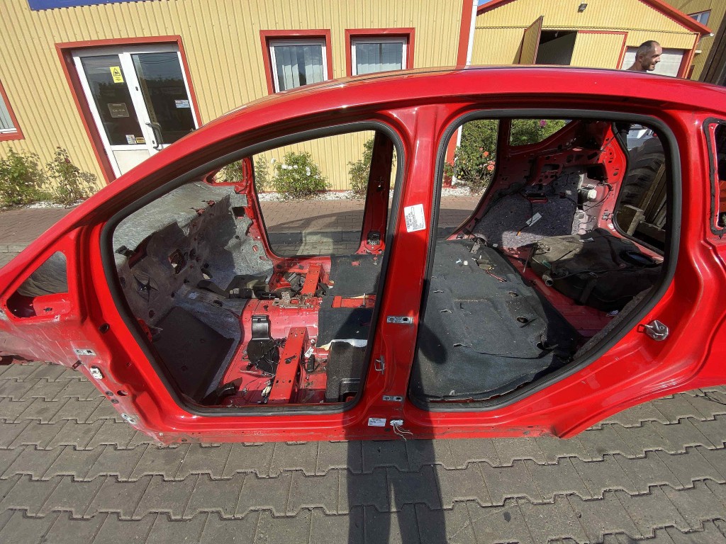 STALP MIJLOC STANGA FORD C-MAX - - (2010 2015)