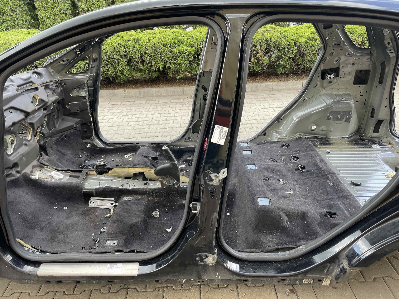 STALP MIJLOC STANGA FORD ECOSPORT - - (2013 2018)