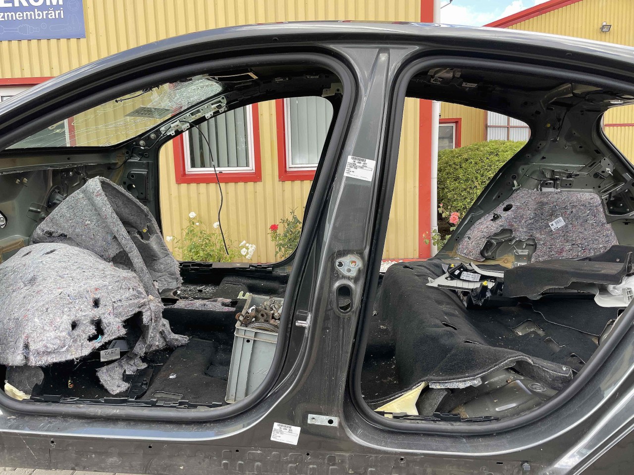 STALP MIJLOC STANGA FORD FOCUS - - (2018 2020)
