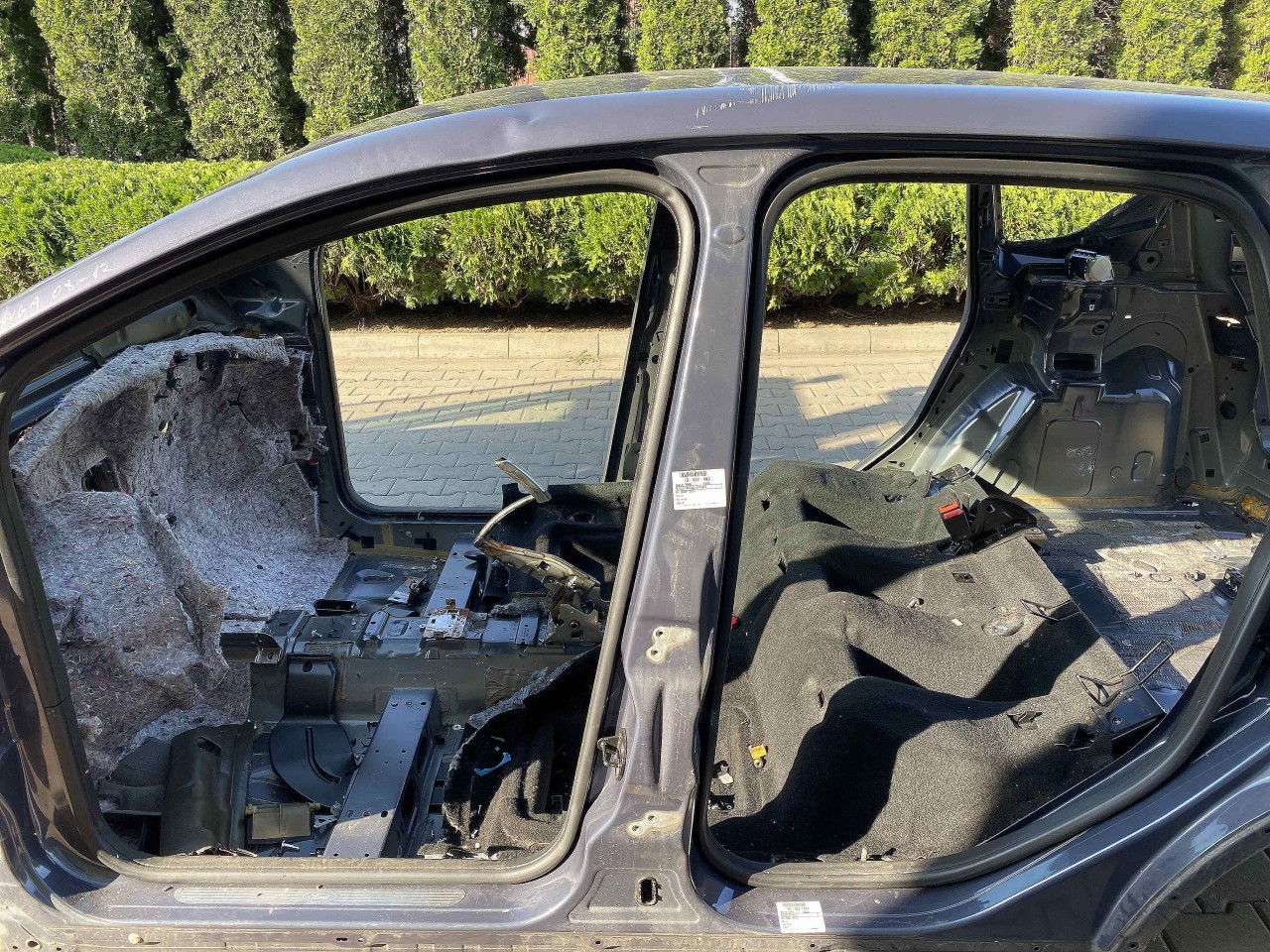 STALP MIJLOC STANGA FORD KUGA KUGA - - (2008 2012)