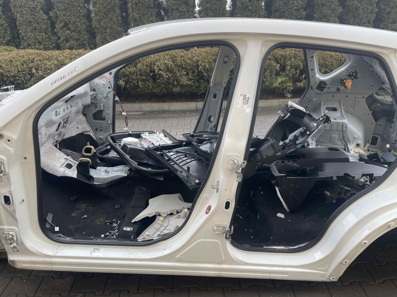STALP MIJLOC STANGA MAZDA CX-5 - - (2012 2015)